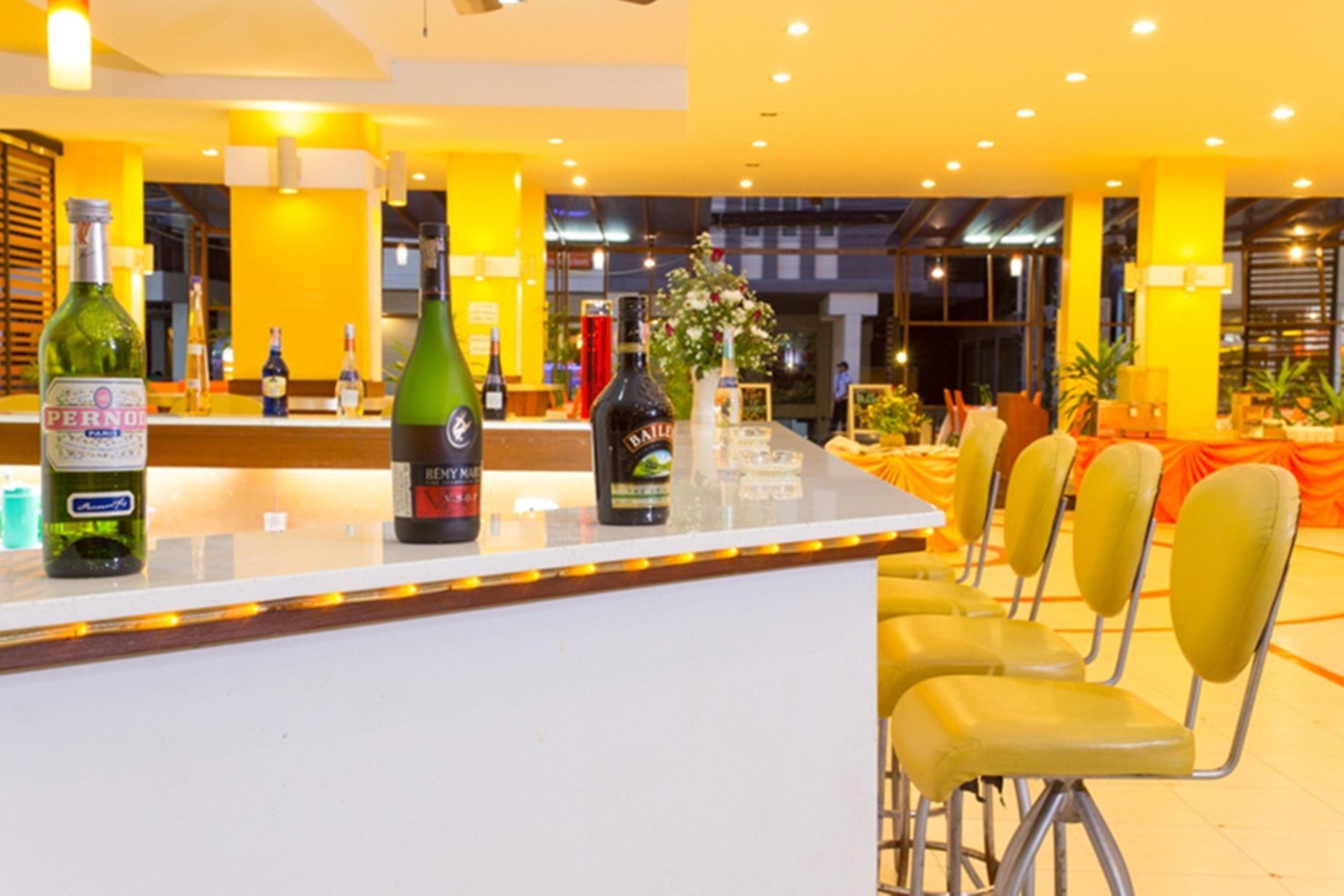 Eastiny Plaza Hotel Pattaya Exterior foto