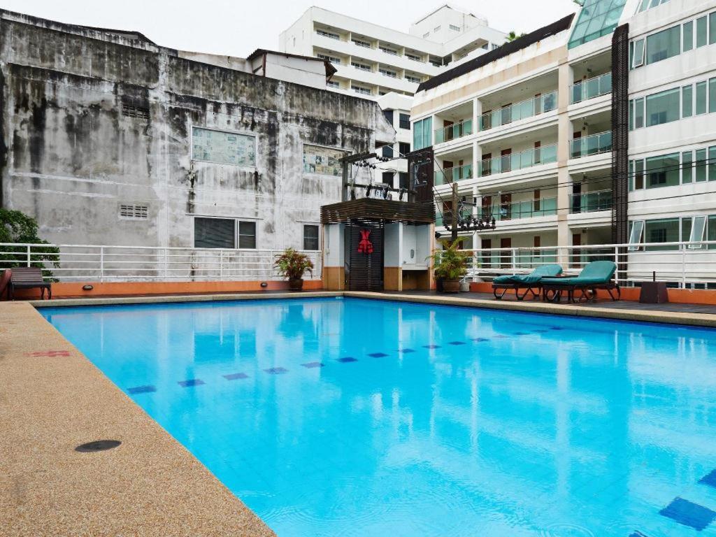 Eastiny Plaza Hotel Pattaya Exterior foto
